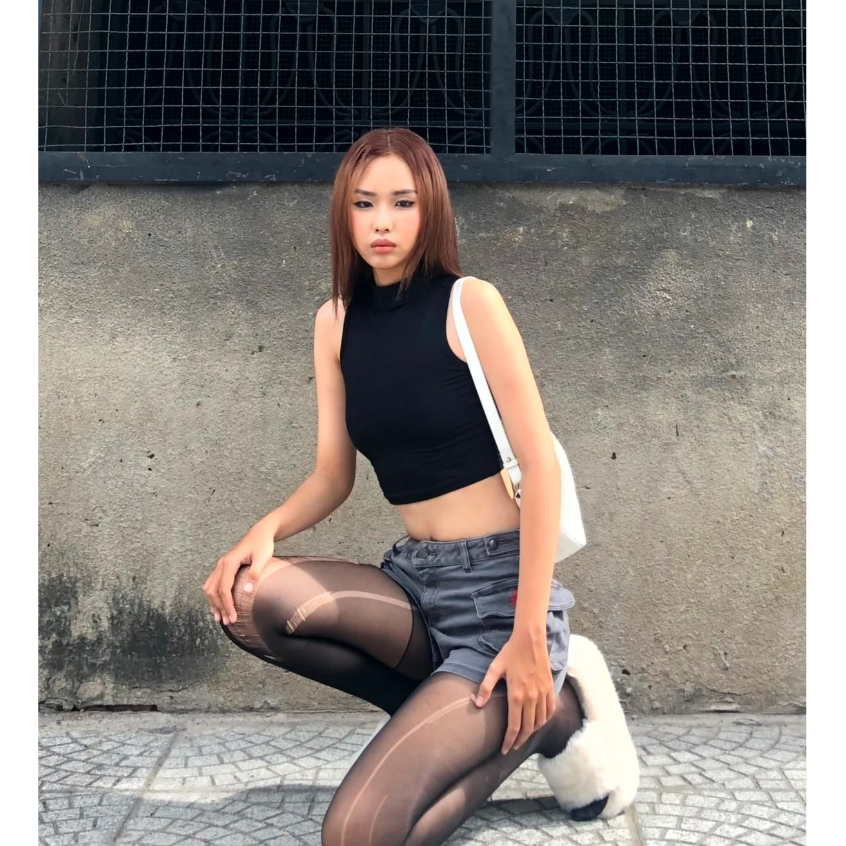Áo croptop 3 lỗ cổ lọ sát nách thun trơn co giãn mềm mịn mát mẻ siêu ôm dáng