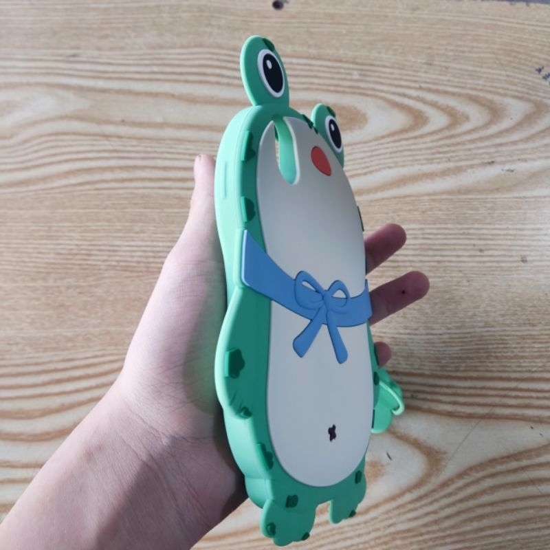 Ốp lưng iPhone X/Xs , Xsmax dẻo màu chống bẩn hình con ếch