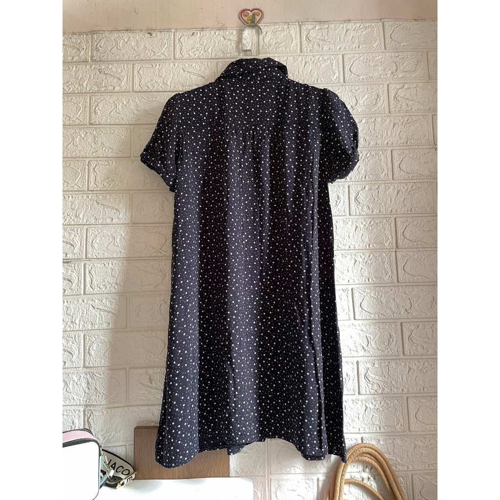 Đầm suông họa tiết sao cổ sen Nhật