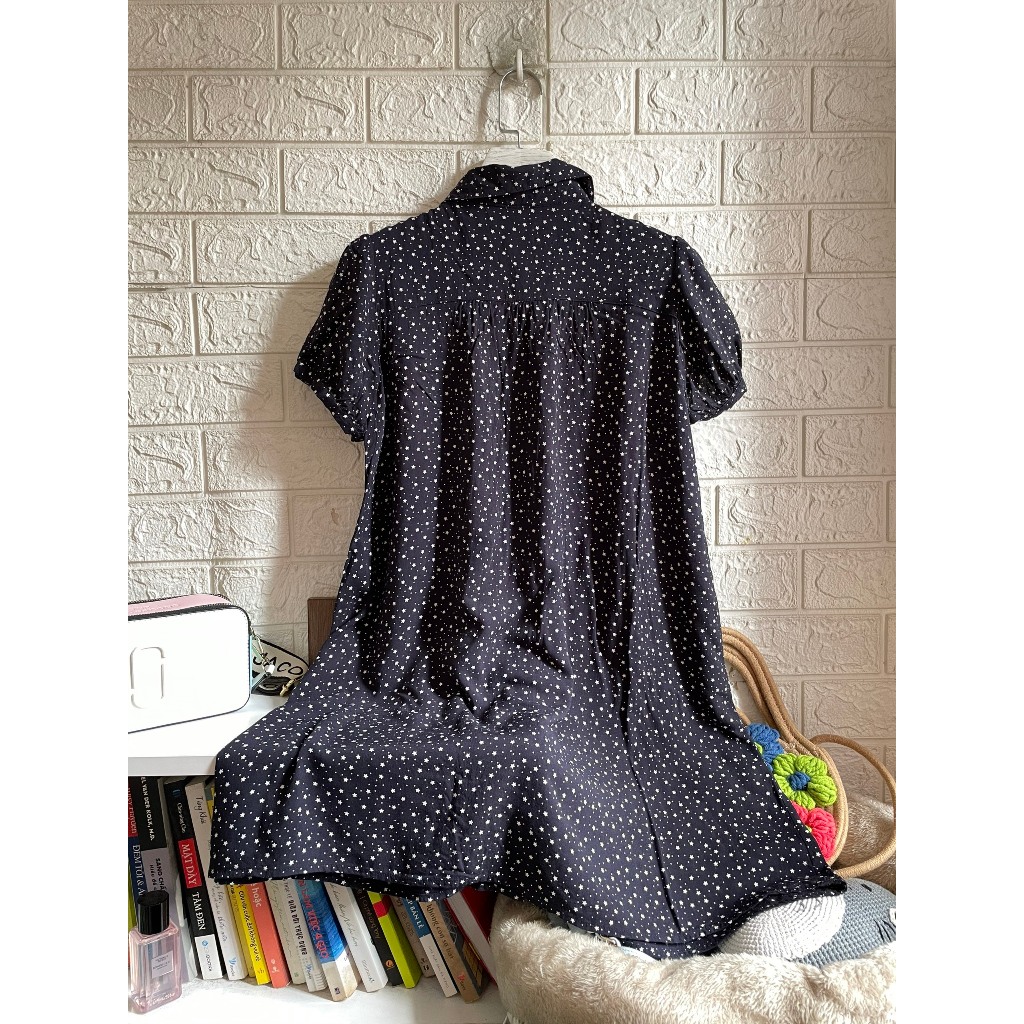 Đầm suông họa tiết sao cổ sen Nhật