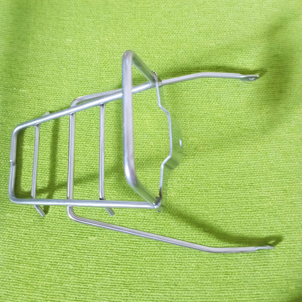 Baga mũi xe cub inox bóng sáng