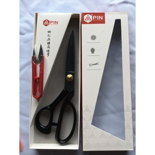 Kéo cắt vải hãng pin cao cấp cán đỏ lưỡi trắng, cán đen lưỡi đen như hình có size 10,11,12 inch có tặng kèm 1 kéo bấm