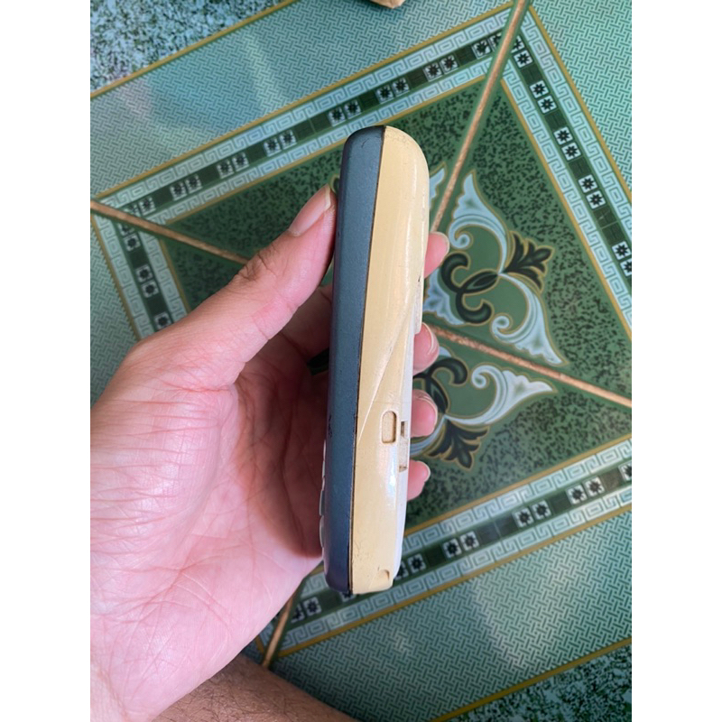 Xác điện thoại Nokia 3650 trắng màn