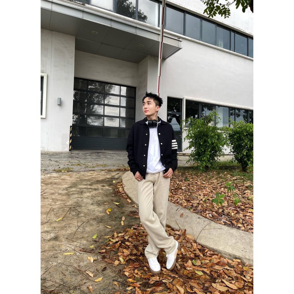 ÁO KHOÁC LEN NÚT BẤM- CHUOTCONG KH67018