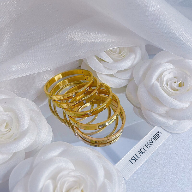 Vòng tay titan thời trang vz08 dạng tròn