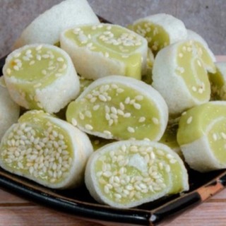 Kẹo dừa non cuộn vị lá dứa 500g (Kẹo dừa mềm ít ngọt)