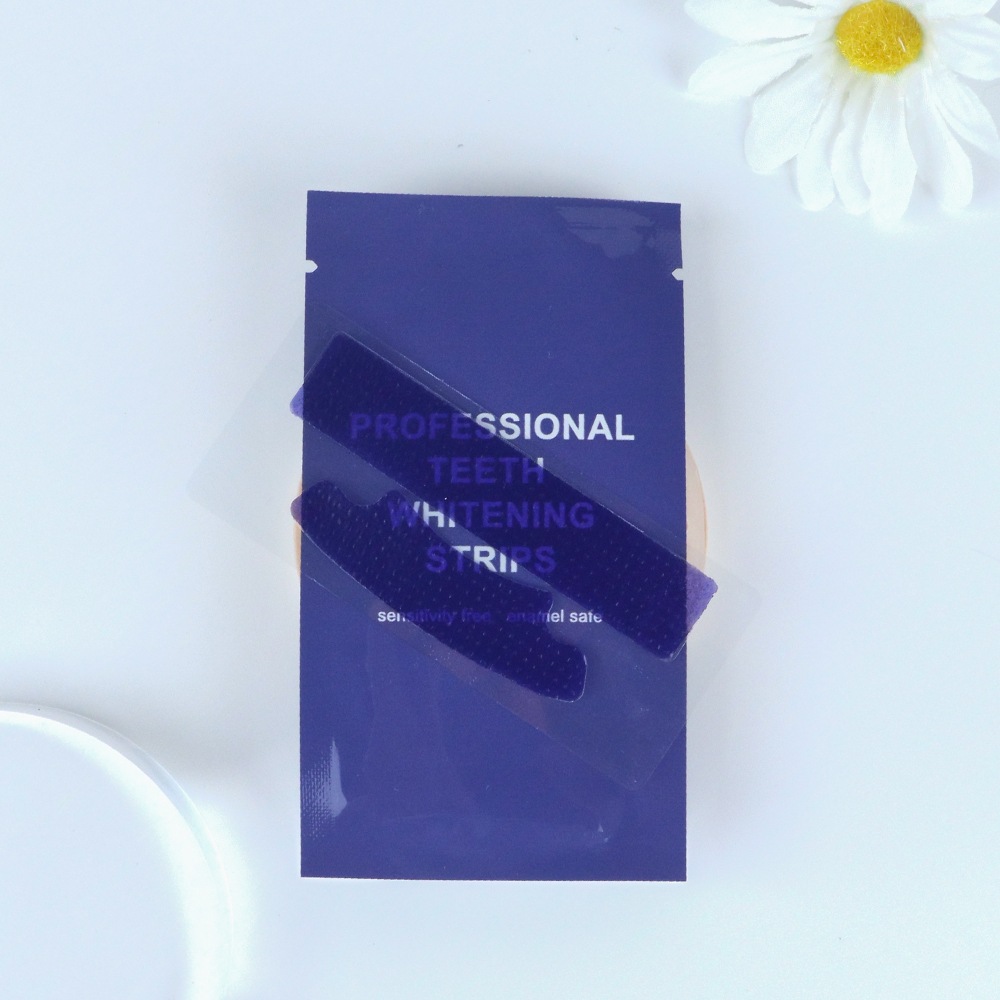 Miếng dán tẩy trắng răng IVISMILE V34 cho răng Nhạy Cảm, không gây tổn thương răng, trắng nhanh sau 7 ngày