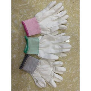 1 đôi găng tay sợi polyester phủ pu ngón trắng size xs ,s ,m,l