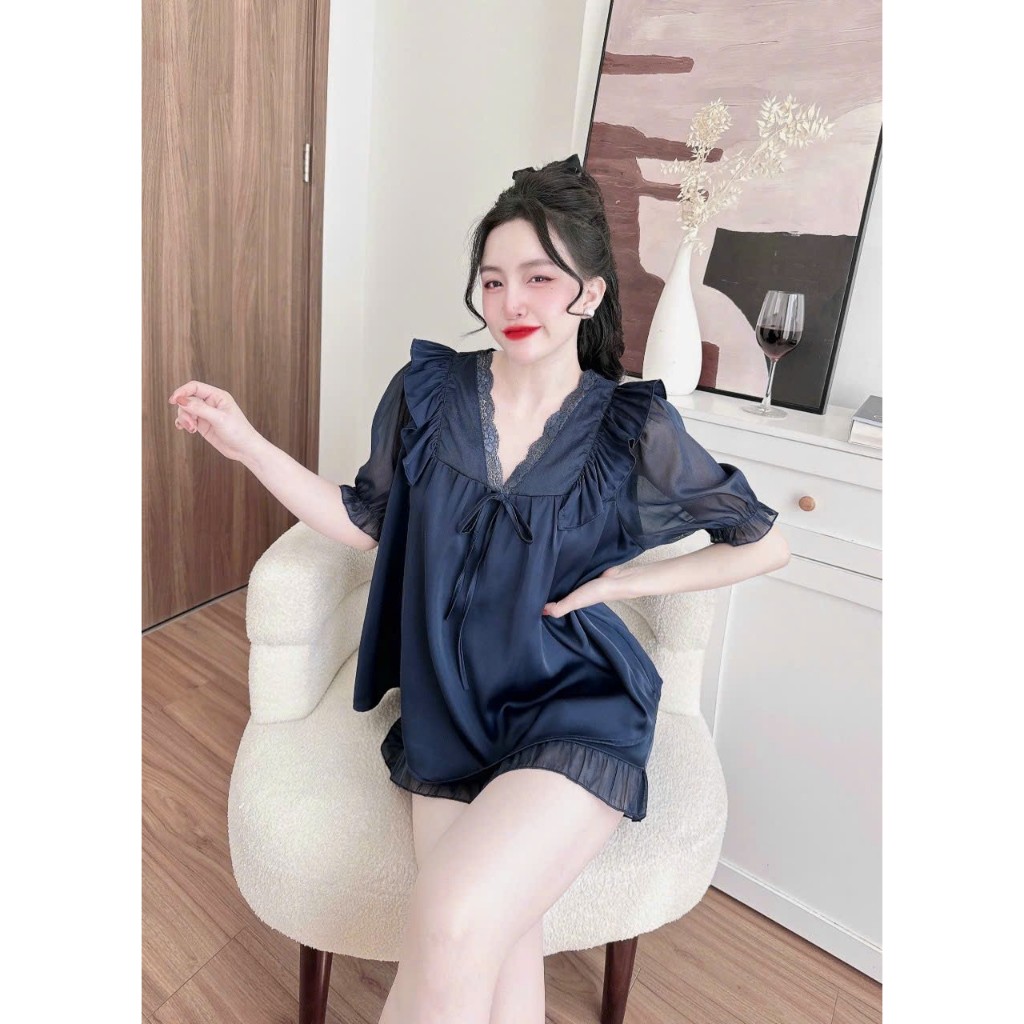 👉👉Sét đồ ngủ 2 dây 4 tầng hoa quần satin dễ thương freesize 65kg