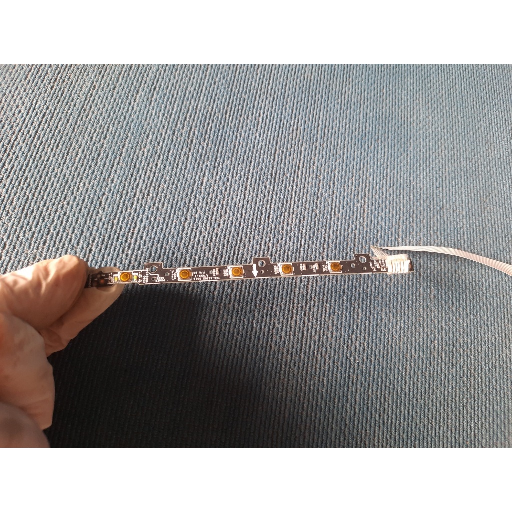 Ba màn hình Dell U2419H