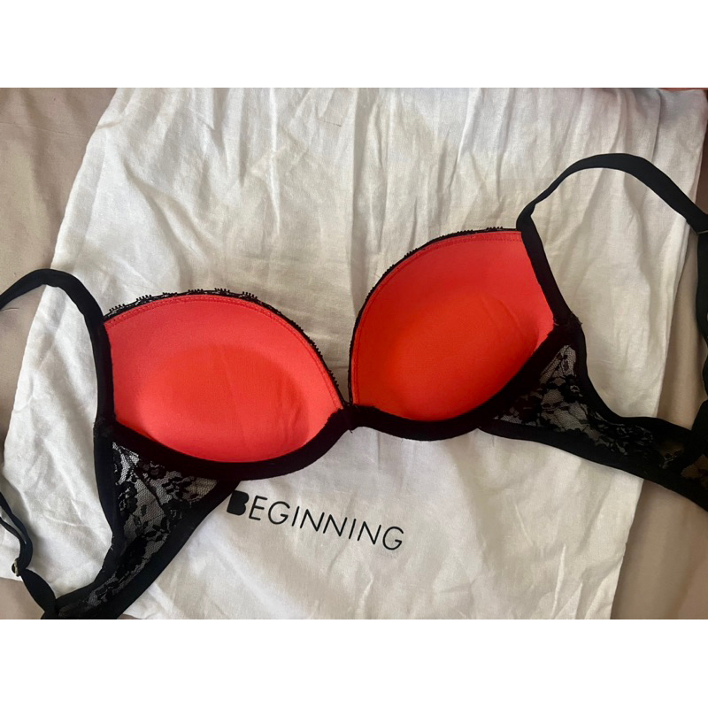 Áo ngực La Senza, Victoria’s Secret