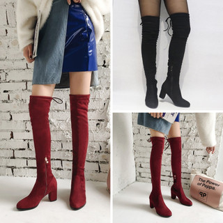 Giày boot nữ ống cao NGANG ĐÙI màu Đen, ĐỎ ĐÔ chất da lộn mềm, gót vuông 7cm THOẢI MÁI ĐI BỘ GCC19