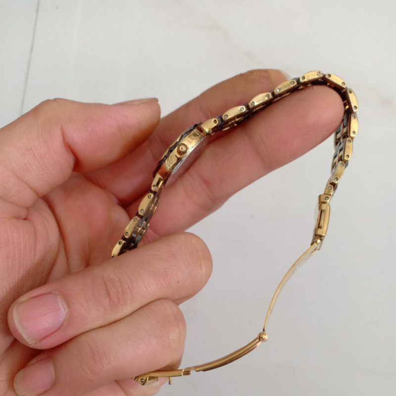 Đồng hồ si nữ hiệu VALENTINO DOMANI mạ vàng phối đá