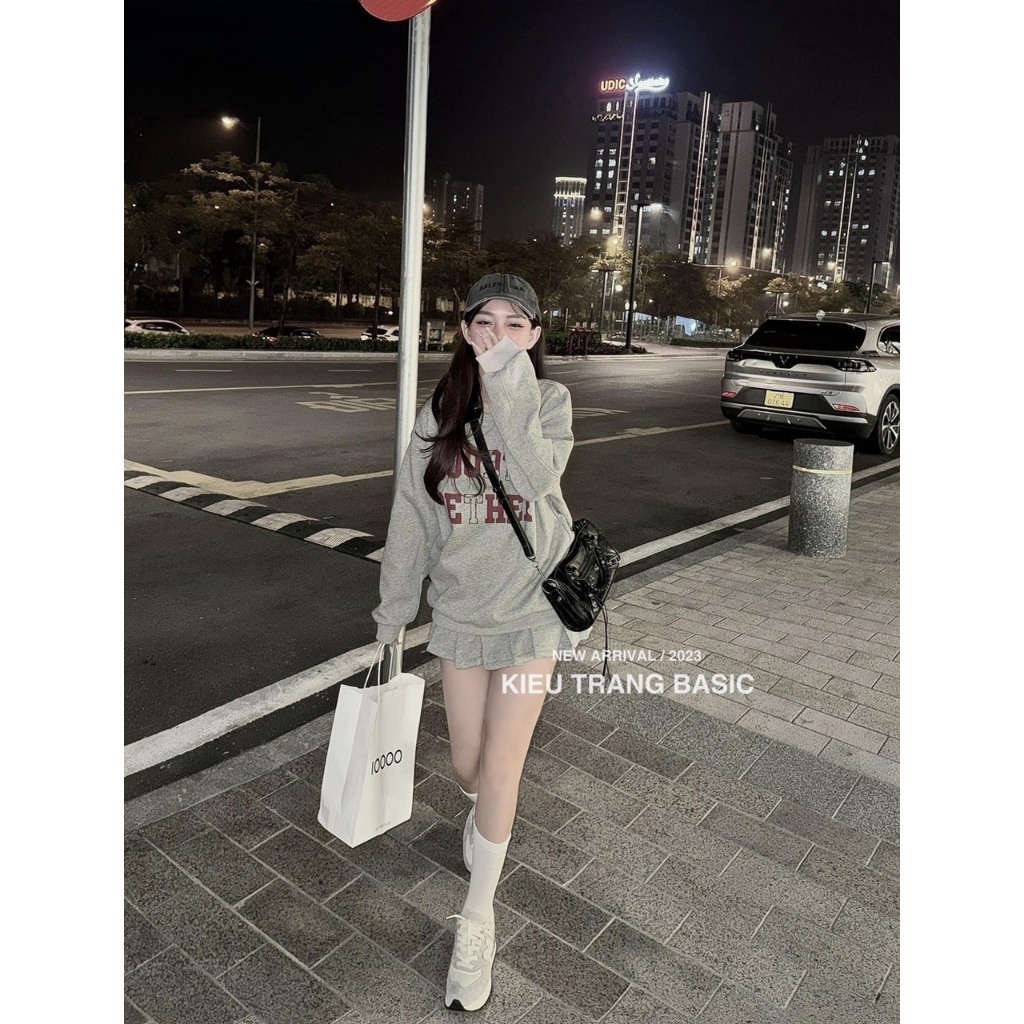 Set Bộ Đồ Nữ Áo Nỉ Dáng Dài In GOOĐTO Mix Chân Váy Xếp Ly Dáng Dài Freesize