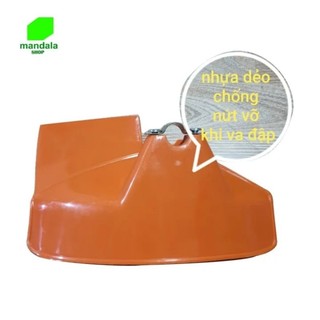 Tấm Chắn cỏ máy cắt cỏ, kích thước lớn, nhựa dẻo.