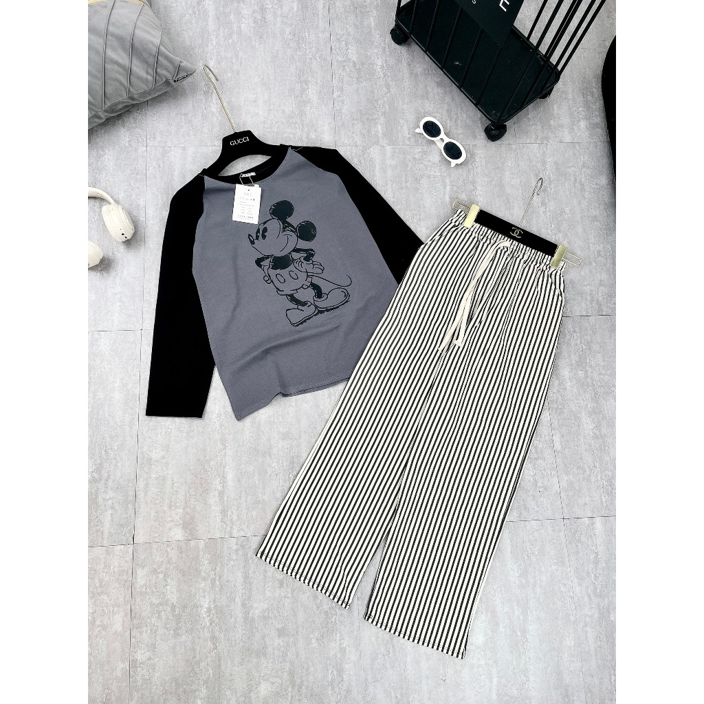 Set Bộ Đồ Nữ Áo Thun Dáng Dài  In Hình Micky Đứng Mix Quần Xuông Kẻ Caro Dáng Dài Freesize