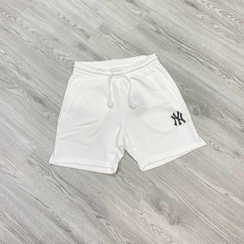 Quần Short New Era Basic Chính Hãng Giá tốt | Jan.Authentic |