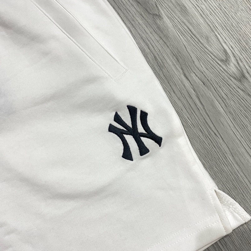 Quần Short New Era Basic Chính Hãng Giá tốt | Jan.Authentic |