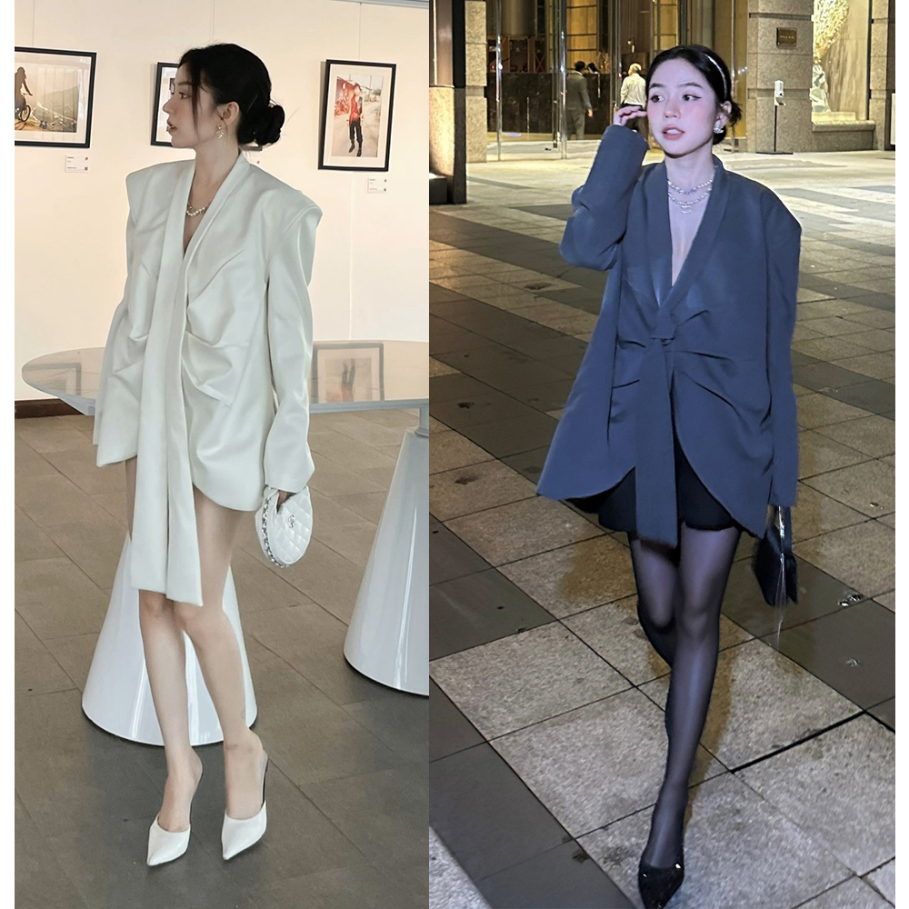 Louisa  - Áo Vest Xếp Kiểu Cổ Buộc Dây - XIPI