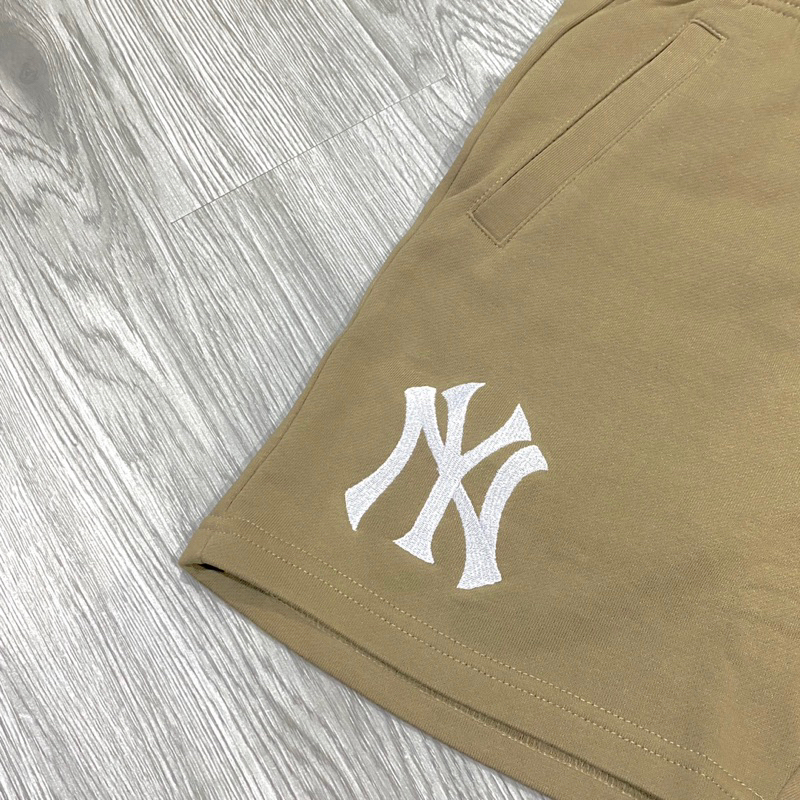 Quần Short New Era Chính Hãng Giá Tốt | Jan.Authentic |