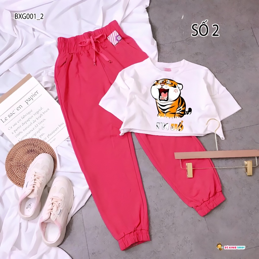 Bộ áo croptop quần jogger thể thao cho bé gái đi chơi