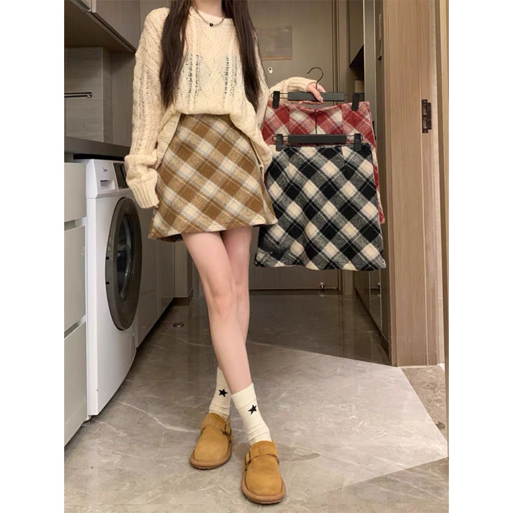 Chân Váy Dạ Ngắn Kẻ Sọc Chéo Xinh Xắn Nữ Sinh Phong Cách Hàn Quốc A Caro Skirt Mùa Thu Đông