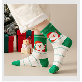 Set 4 đôi tất (vớ) noel dễ thương cho bé (1 -8 tuổi )