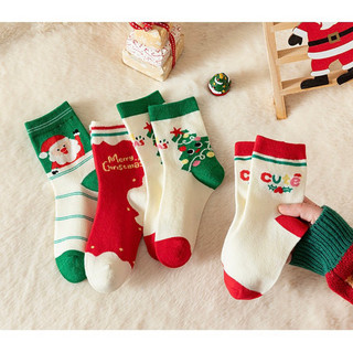 Set 4 đôi tất (vớ) noel dễ thương cho bé (1 -8 tuổi )