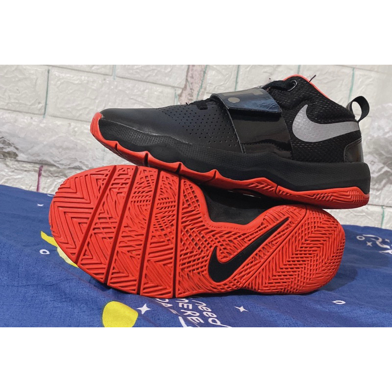 Giày Basketball nike size 37.5-23.5cm