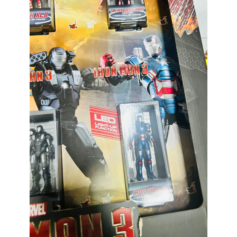 Đồ chơi Mô hình cao cấp Hot Toys Miniature Figure Iron Man 3 Hall of Armor 6 Units Set Series 2 chính hãng