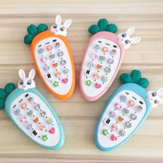 Điện thoại thỏ có kèm Pin và đây đeo cho bé