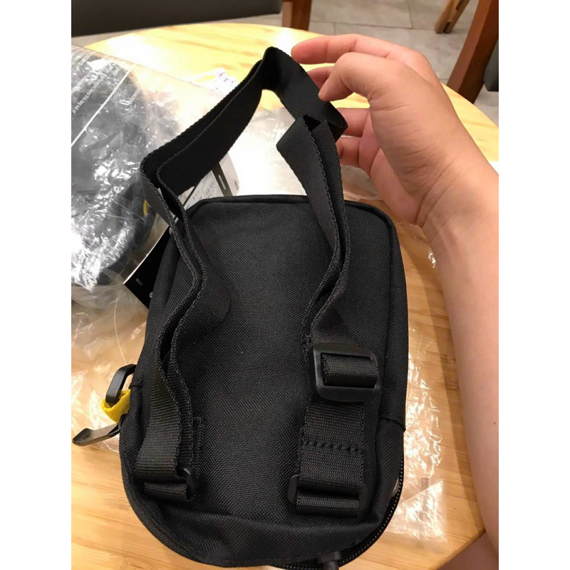 Túi đeo chéo Adidas - Hàng Auth