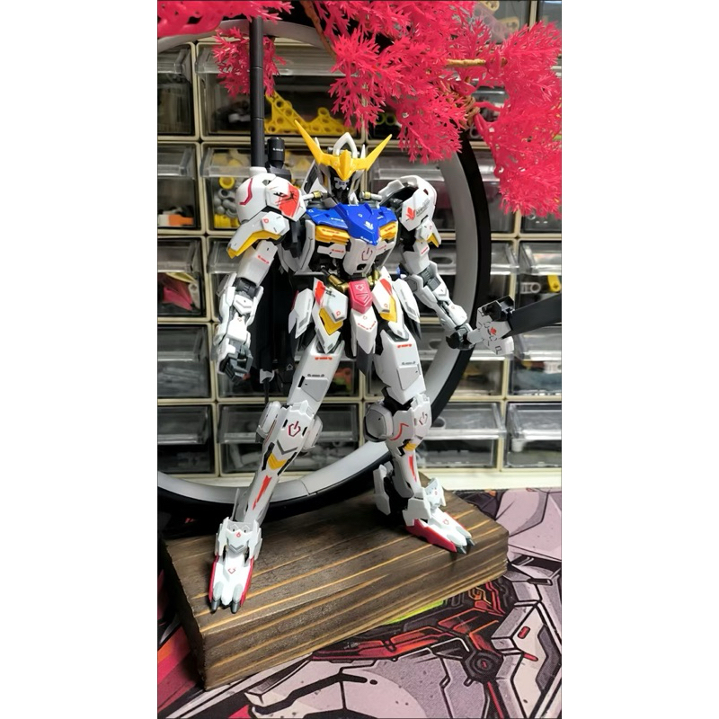 Mô hình lắp ráp HIRM 1/100 Barbatos