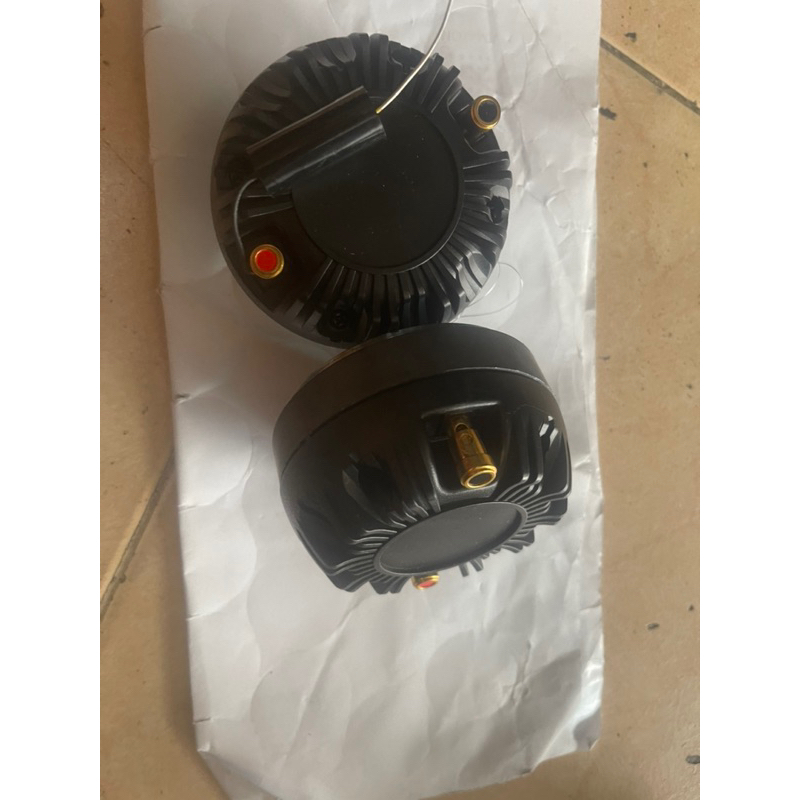 Trép rcf -nh 350 tiếng sáng