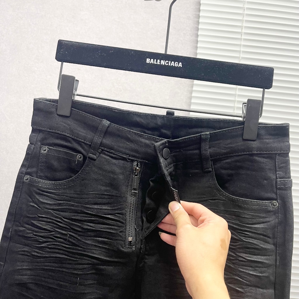 Quần jean bò nam Dsq2 slimfit đen trơn khoá lệch dập nhăn 3D đùi phối 4 cúc cài dáng đơn giản QJ373P