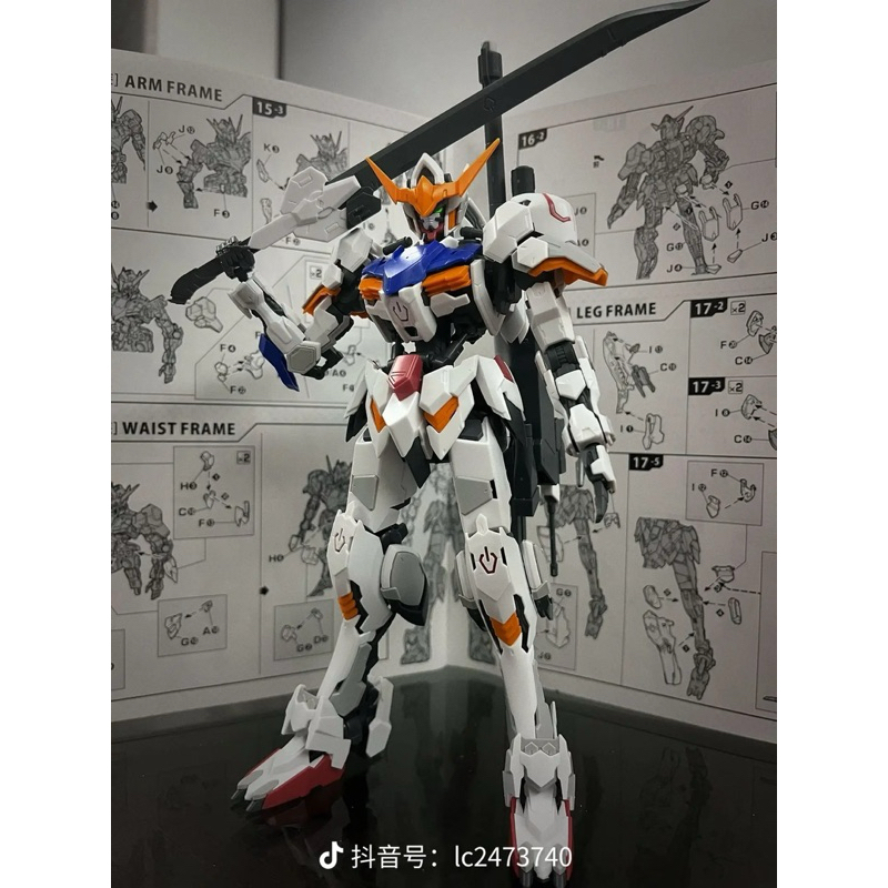 Mô hình lắp ráp HIRM 1/100 Barbatos