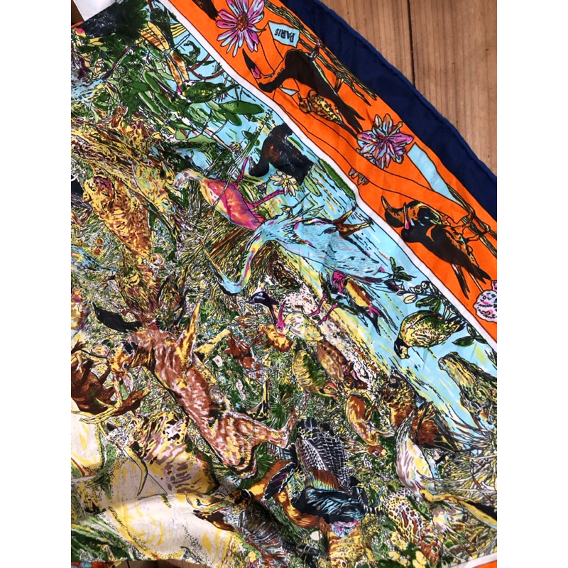 K096. Khăn vuông  84*84 hiệu Paris- 2hand