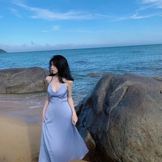 Đầm Maxi Dây Yếm Hở Lưng Xanh