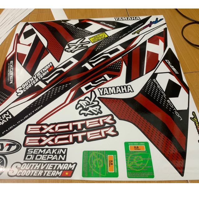 Tem exciter 150 đỏ đen KYT