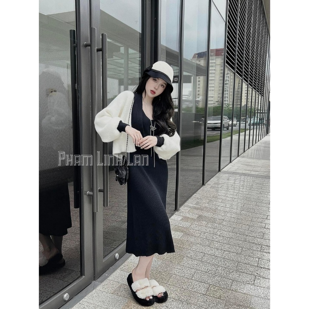 Set Váy Nữ 2 Món Đầm 2 Dây Dáng Dài Kèm Áo Khoác Lông Trắng 2 Lớp Cánh Dơi Viền Đen Freesize