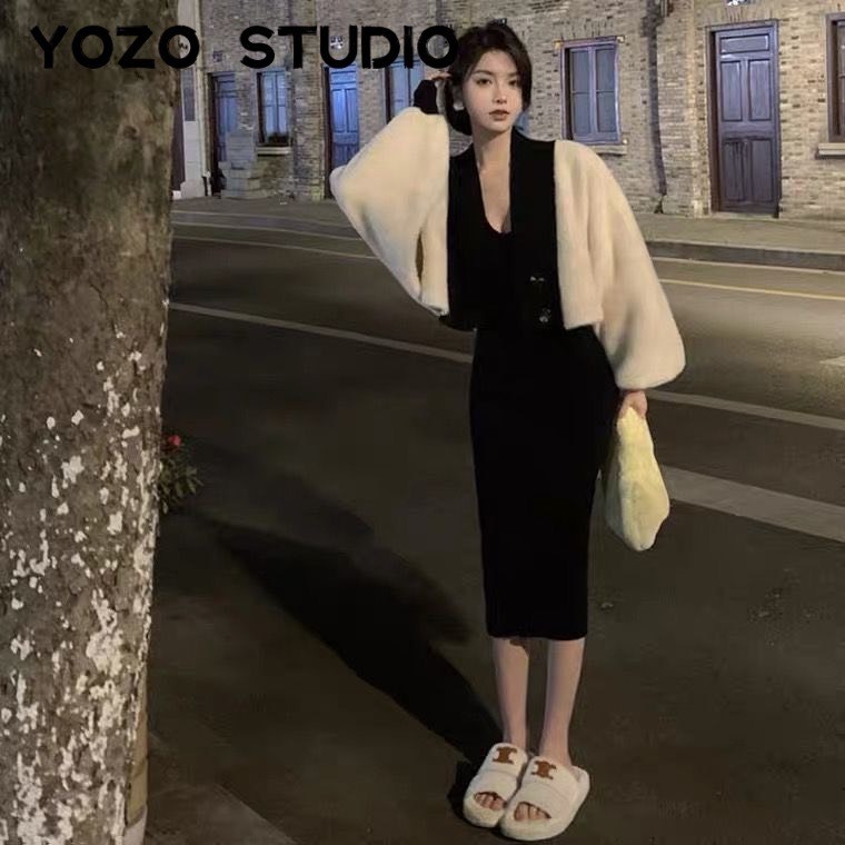 Set Váy Nữ 2 Món Đầm 2 Dây Dáng Dài Kèm Áo Khoác Lông Trắng 2 Lớp Cánh Dơi Viền Đen Freesize