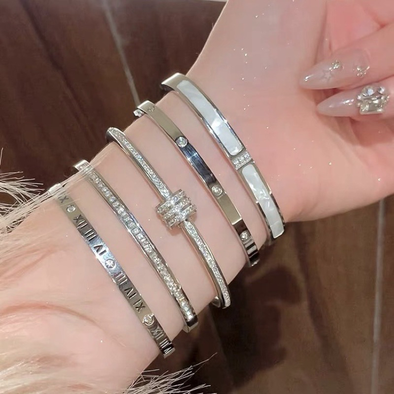 Vòng Đeo Tay Bằng Thép titanium Lấp Lánh Thời Trang Đơn Giản Dành Cho Nữ