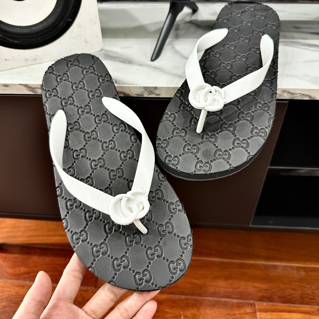 Dép kẹp xỏ ngón nam tông lào Thái cao cấp đính charm thời trang cá tính bền bỉ êm ái.