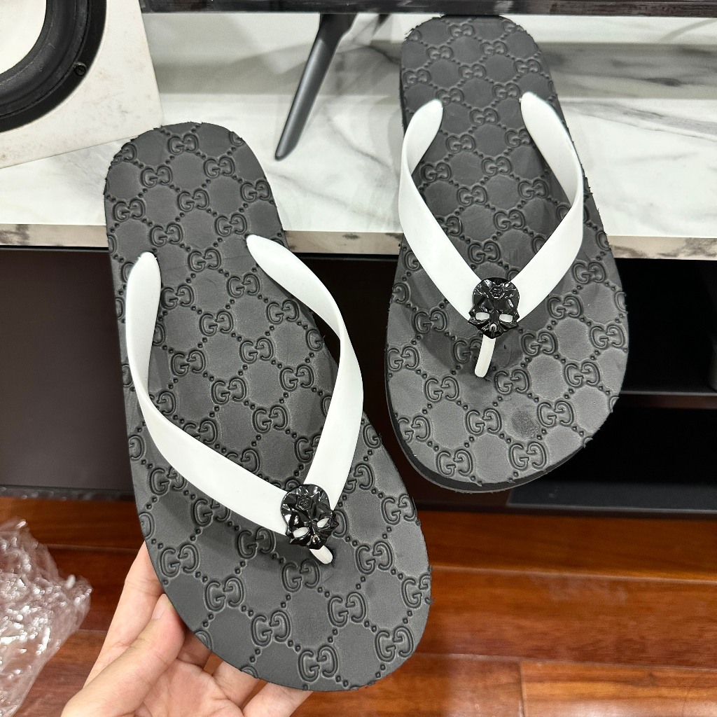 Dép kẹp xỏ ngón nam tông lào Thái cao cấp đính charm thời trang cá tính bền bỉ êm ái.