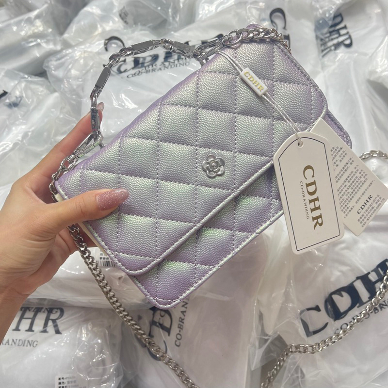 Túi CDHR đeo chéo cho nữ mẫu mới