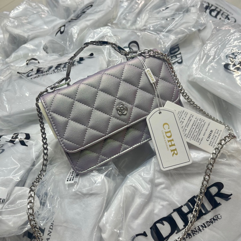 Túi CDHR đeo chéo cho nữ mẫu mới