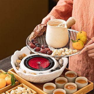 Ấm trà gốm cao, cốc sữa nướng