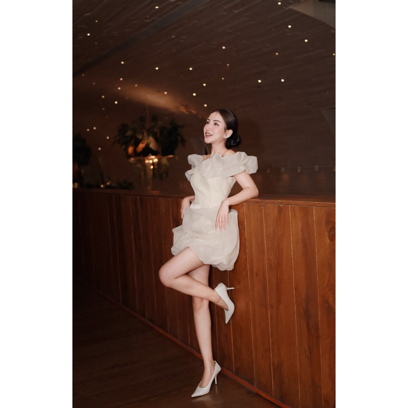 ĐẦM TRAVIS CÚP ORGANZA - H05267