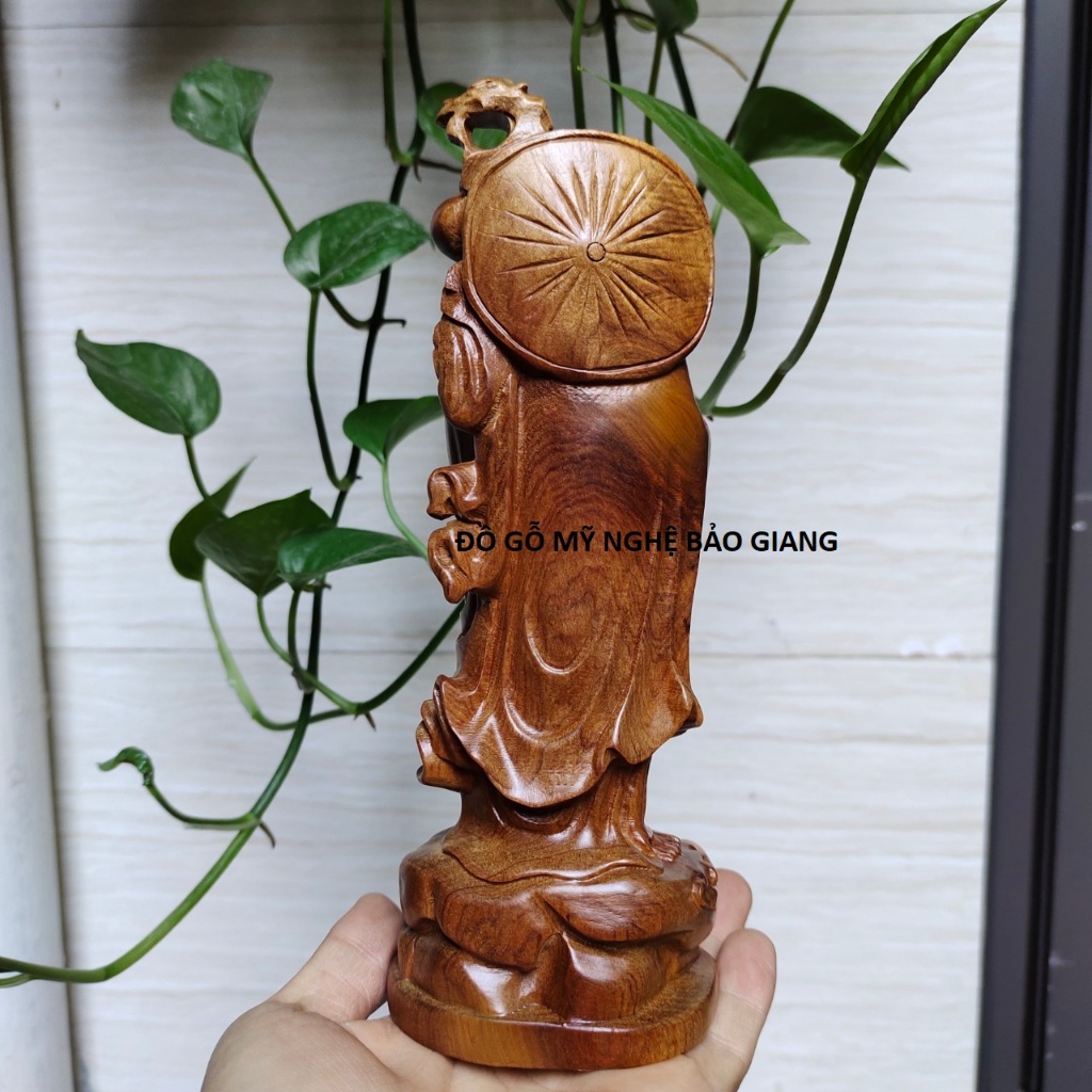 Tượng Đạt Ma Sư Tổ gỗ bách thơm