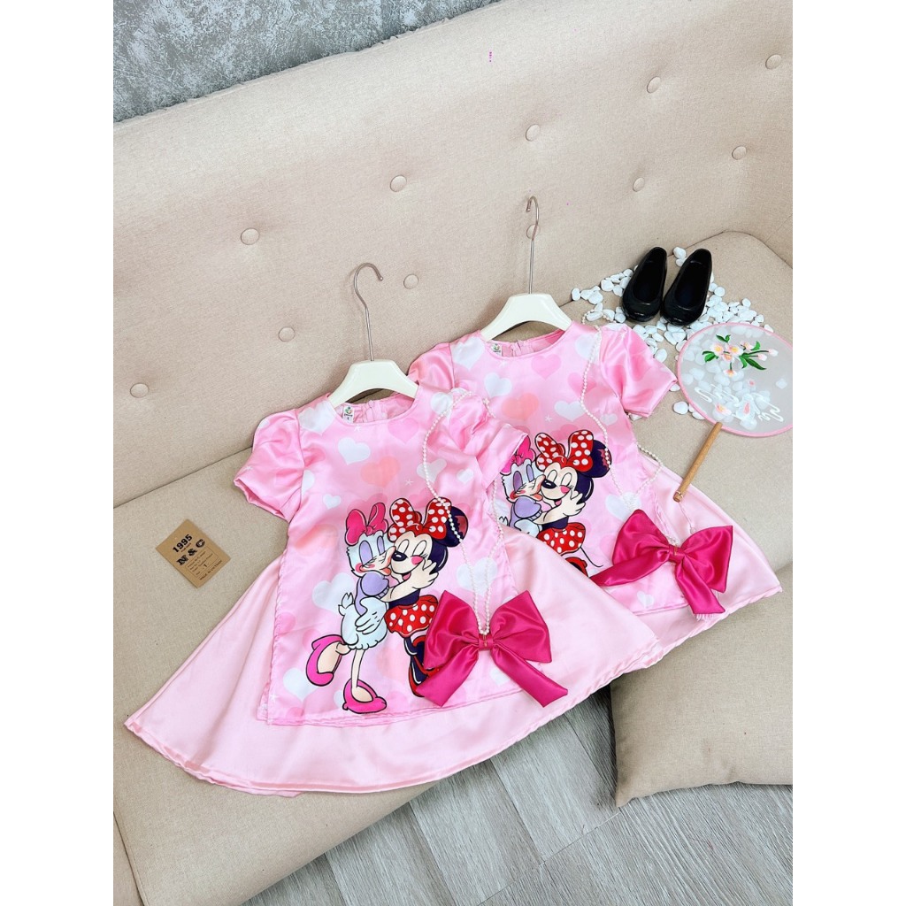 Váy lụa mickey kèm túi bé gái